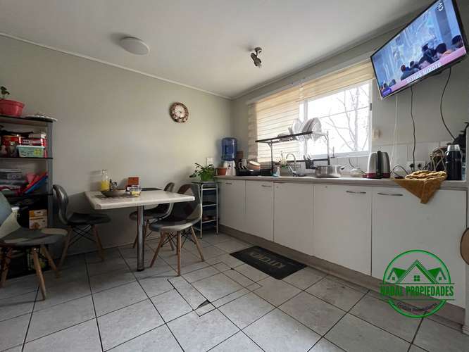 Cómoda Casa 4D 3B 1E 1B! Excelente Conectividad! (179215) - Imagen 7