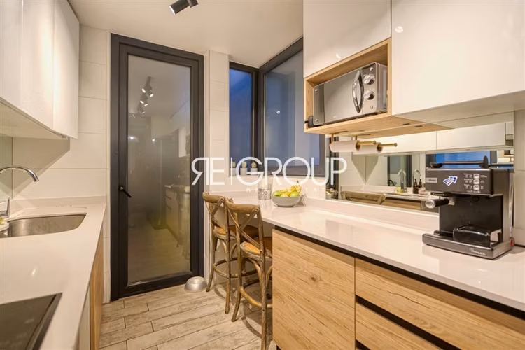 Departamento en venta de 2 dorm. en Lo Barnechea