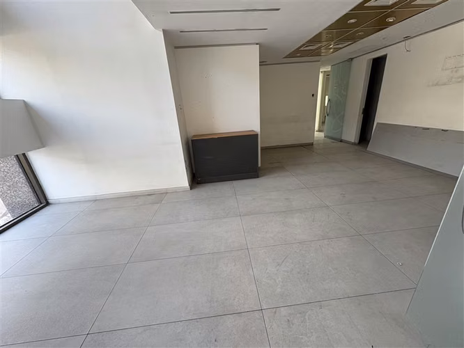Local Comercial en venta en Escuela Militar, Las Condes
