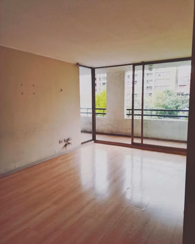 Se vende lindo departamento Domeyko