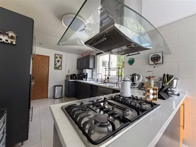 Casa en arriendo de 5 dorm. en Colina - Imagen 31