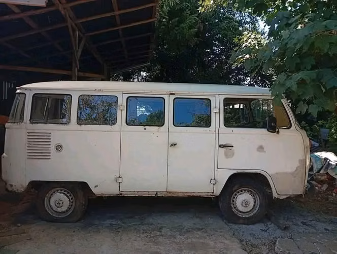 SE VENDE COMBI