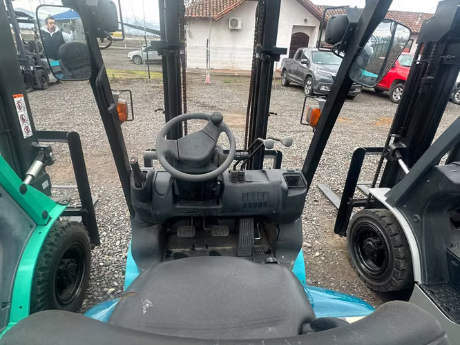 GRUA HORQUILLA MARCA SUMITOMO MODELO EBT-SG1J AÑO 2014