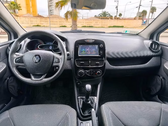 Ranault Clio 1.2 año 2019