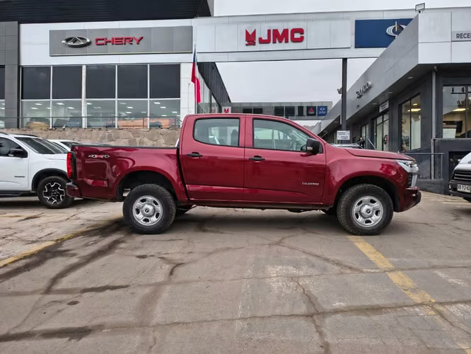 Chevrolet Colorado 2.8TD WT MT 4WD S 2025 - Imagen 10