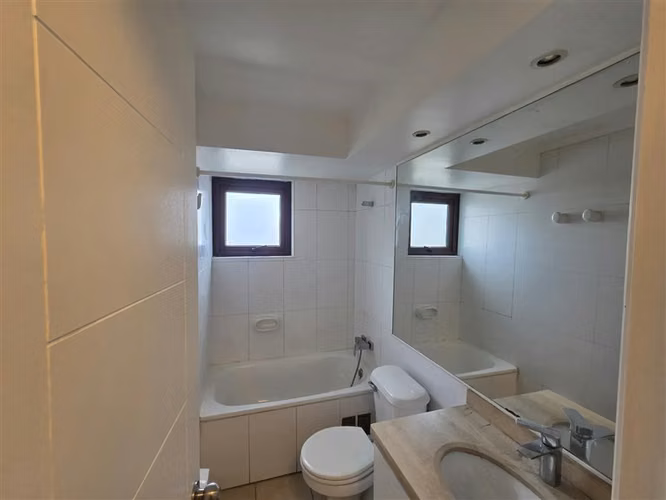 Departamento en arriendo de 3 dorm. en Recoleta