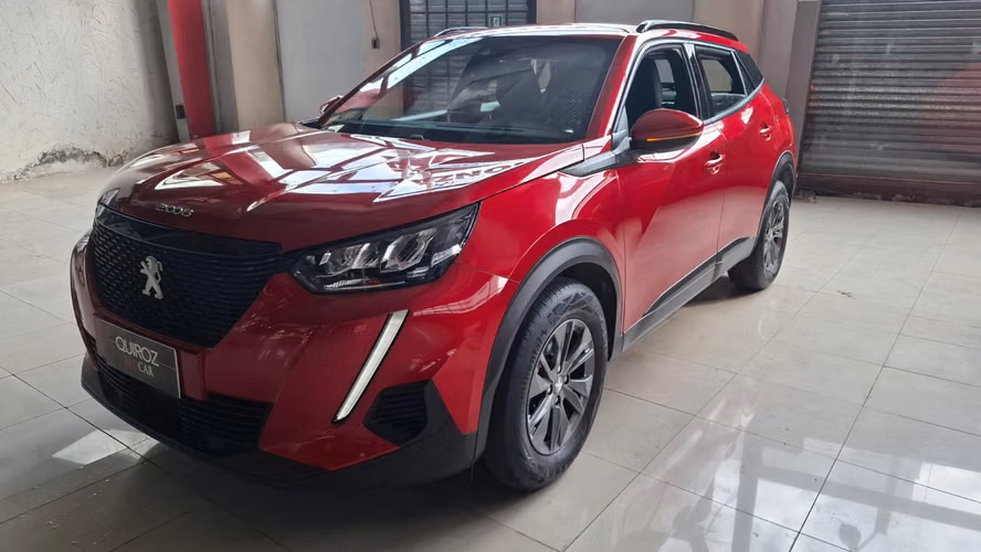 PEUGEOT 2008 1,2 PURETECH MT 2021
