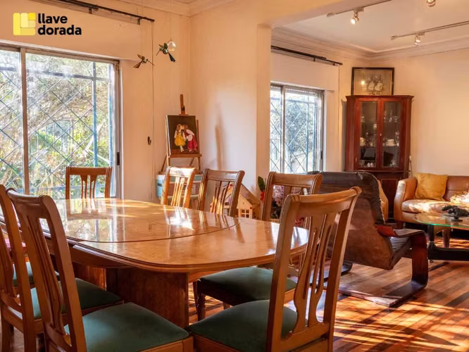 Casa 6D/4B Ñuñoa | Zona Z-5A (179235)