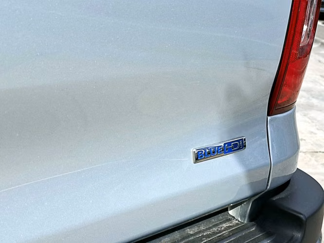 PEUGEOT LANDTREK 2025