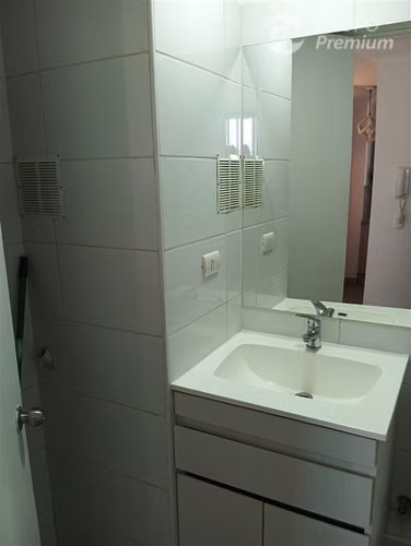 Departamento en arriendo en San Bernardo 1D + 1B Piso 10