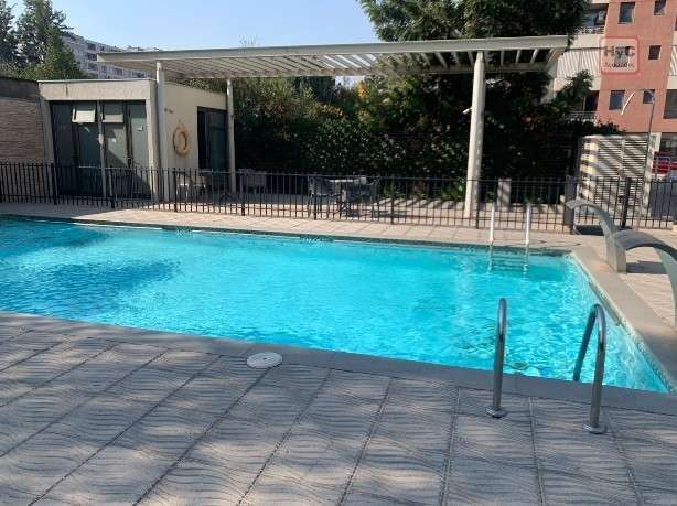 Venta Departamento 2D-2B Macul,Estacionamiento, piscina - Imagen 7