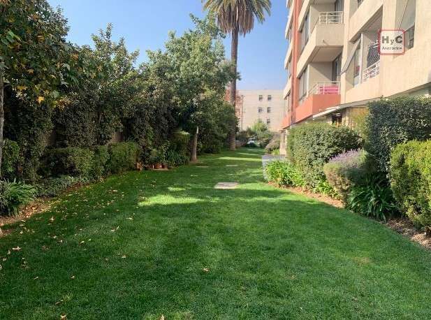 Venta Departamento 2D-2B Macul,Estacionamiento, piscina - Imagen 5