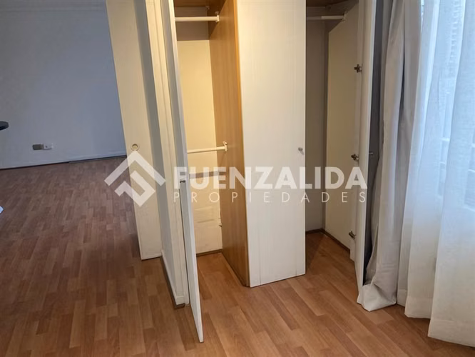Arriendo departamento Santiago 1 dormitorio Metro Sta Lucia