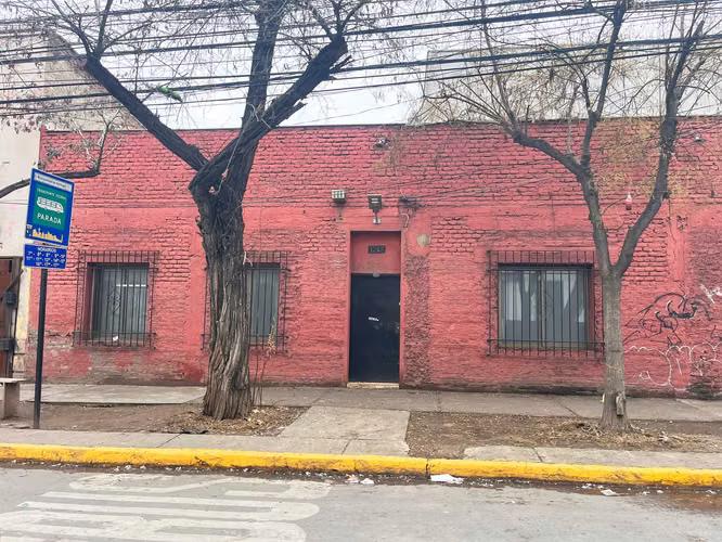 Pon tu próximo negocio en el Barrio MattaSur (179023) - Imagen 2