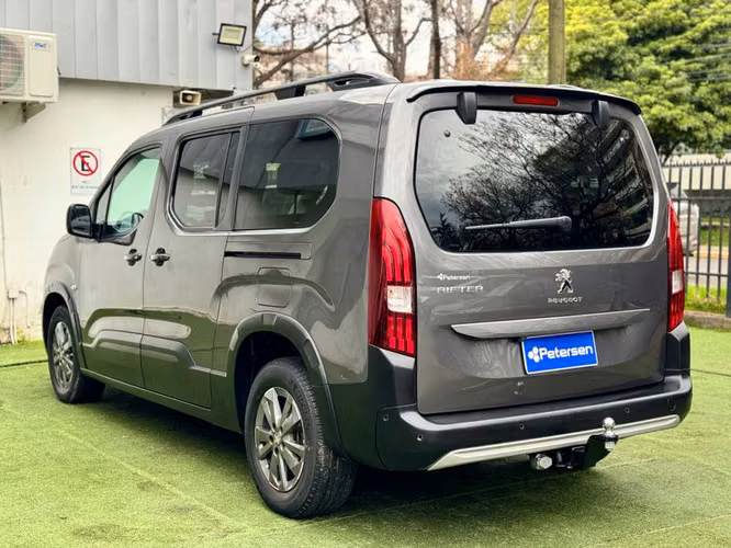 PEUGEOT RIFTER RIFTER ALLURE BLUEHDI 130 EAT8 - 2022 | 2982 - Imagen 9
