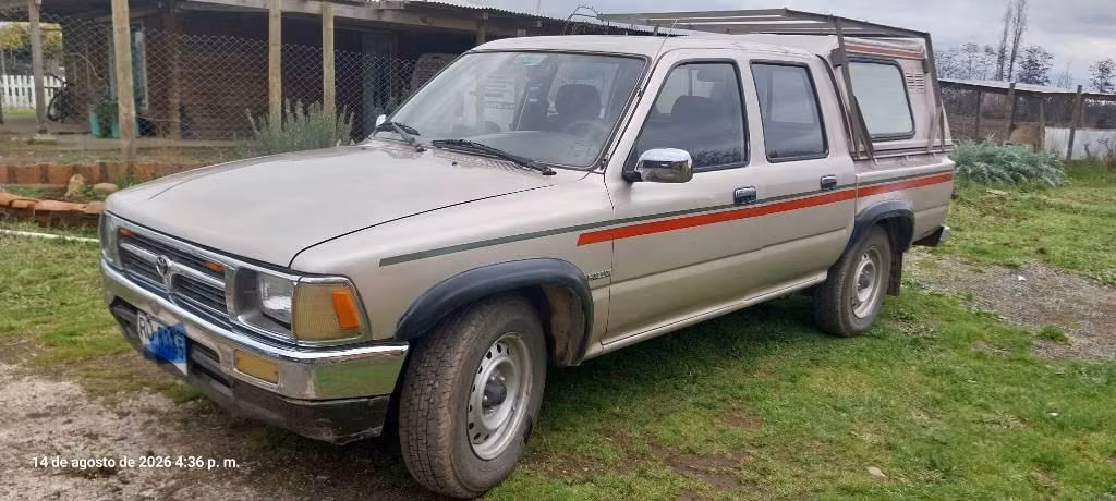 Toyota hilux
