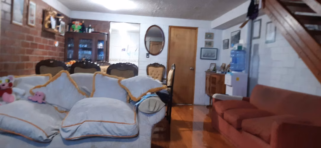 ARRIENDO CASA COMUNA DE MAIPU, 4 DORMITORIOS 2 BAÑOS