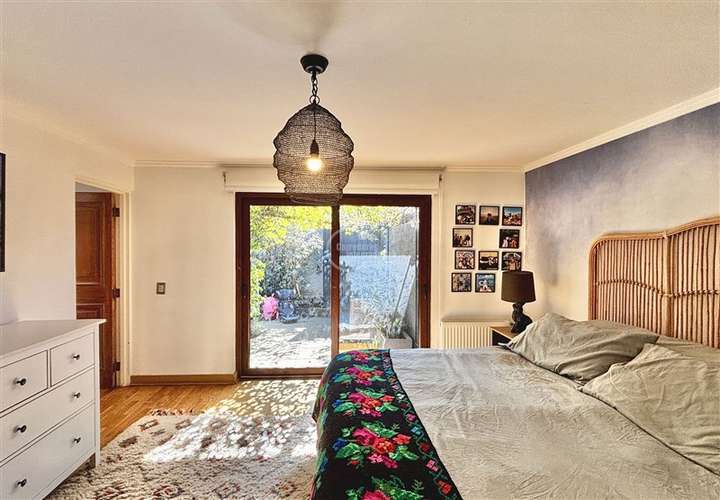 Venta de casa 4D 4B cerca Santiago College Lo Barnechea