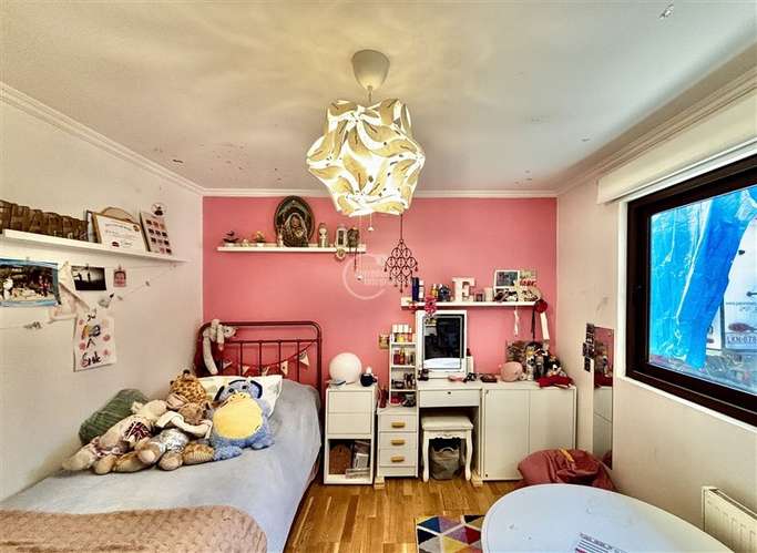 Venta de casa 4D 4B cerca Santiago College Lo Barnechea