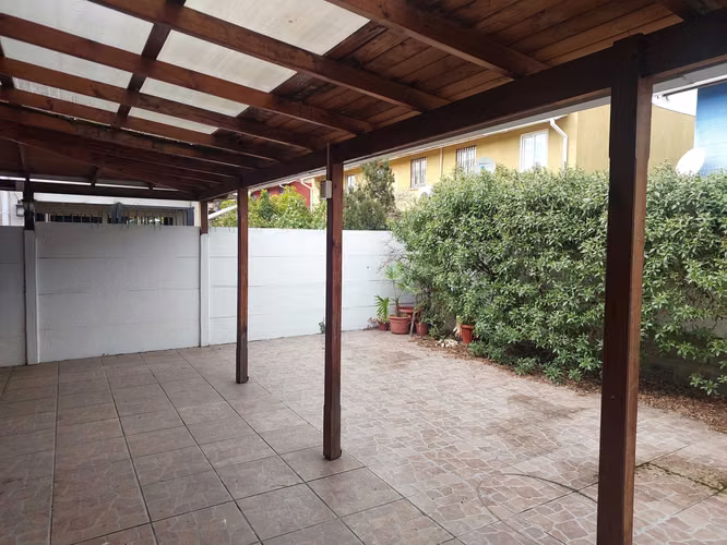 ARRIENDO Moderna Casa Ideal para Familia Grande (179257)