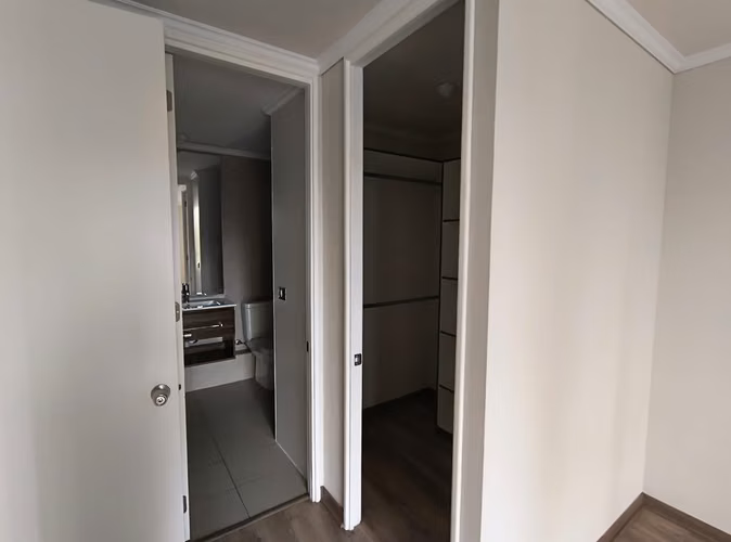 Moderno departamento de 34 m² con balcón y piscina – Independencia