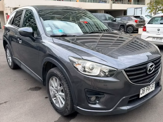MAZDA Cx-5 2.0L AT R 4X2 año 2017