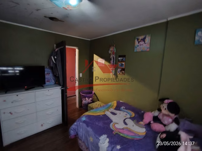 Hermosa Casa Esquina de Dos Pisos, 4 Dormitorios, 2 Baños, Quilicura. - Imagen 14