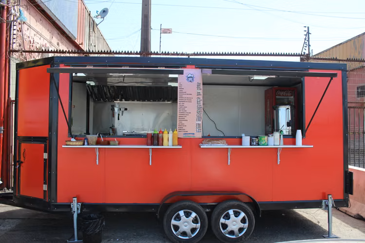 Venta de foodtruck - Imagen 2