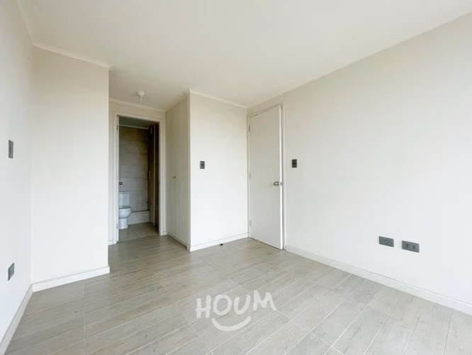 Departamento en Avenida Los Claveles
