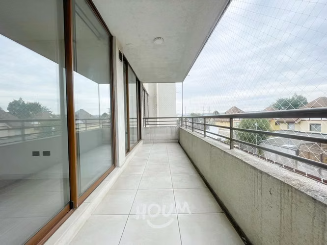 Departamento en Avenida Los Claveles