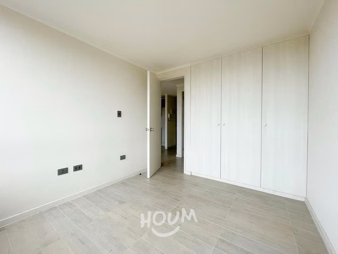 Departamento en Avenida Los Claveles