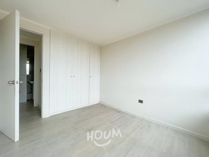 Departamento en Avenida Los Claveles