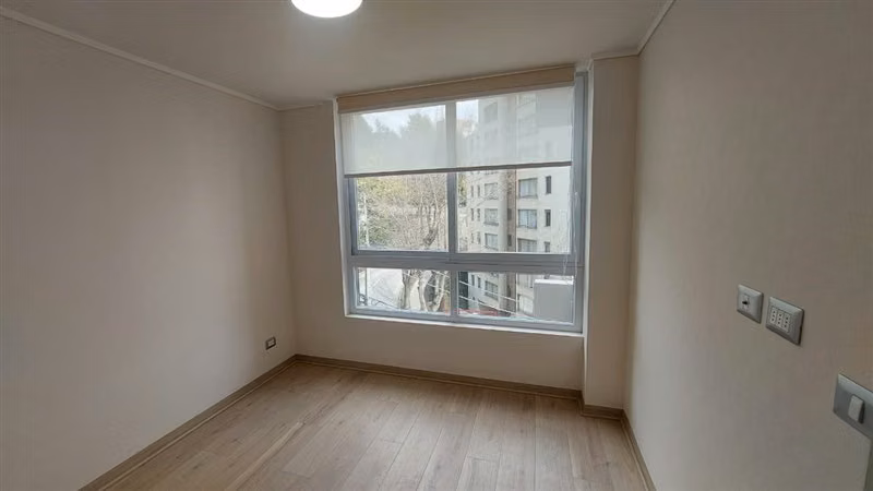 Departamento en arriendo de 2 dorm. en Viña del Mar, cerca U