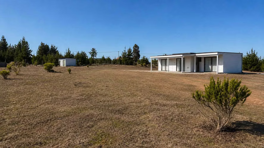 Ampia Parcela con Casa a min. de Algarrobo (179291)