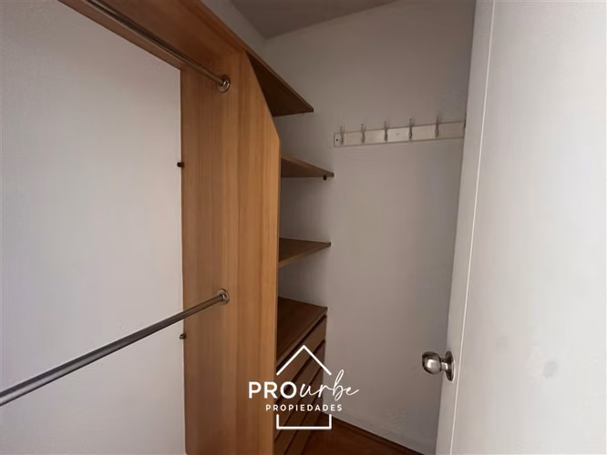 Hermosa casa Condominio sector Quebrada de Macul 4D/3B
