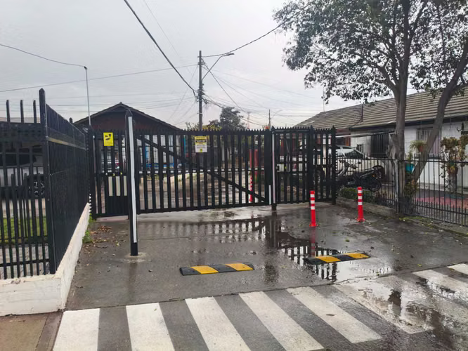 Vende Casa en Cerrillos cerca Mall Plaza Oeste (179303)