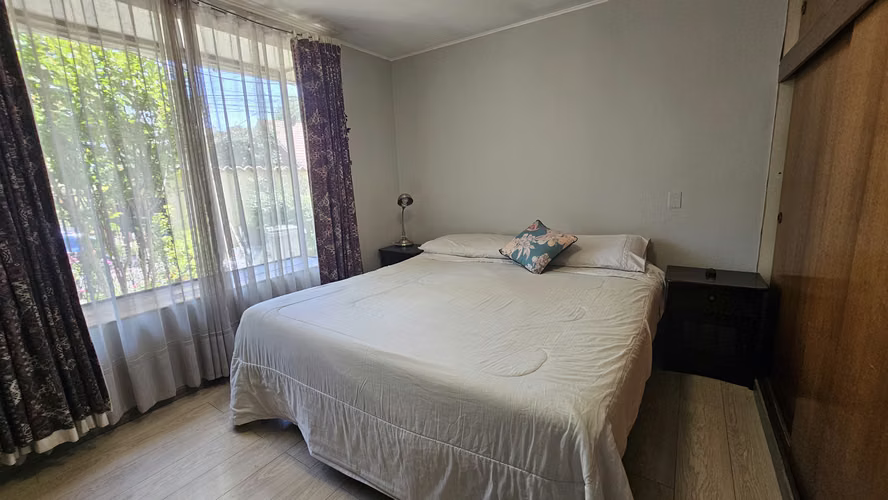 AMPLIA CASA EN ARRIENDO 5 DORMITORIOS PISCINA EN PEÑALOLEN