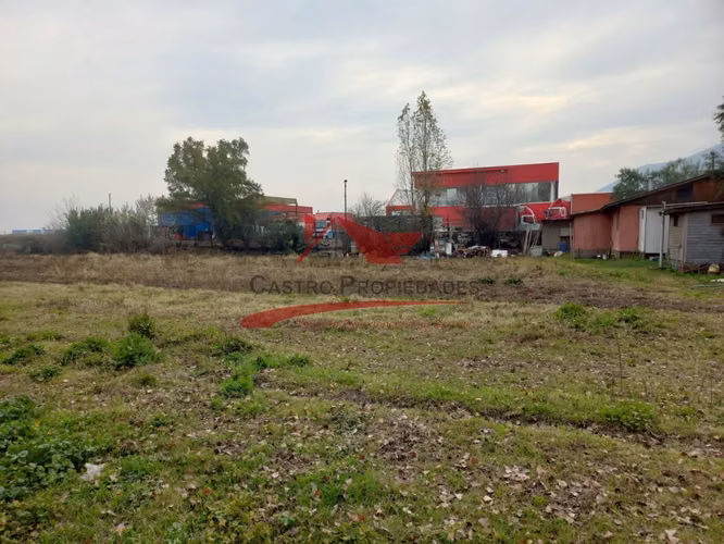 Terreno en Sector Industrial, Calle Caupolican, Comuna de Quilicura.