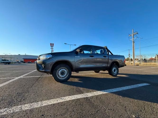 TOYOTA HILUX 2022 4x2 DIESEL