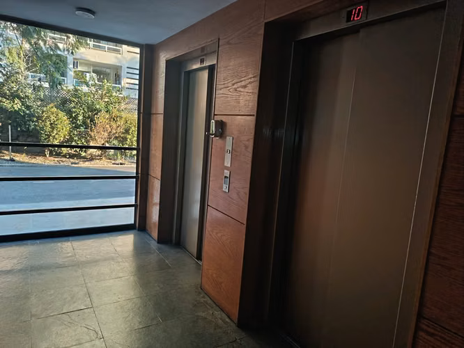 Vendo amplio departamento 2D 2B estacionamiento y Bodega en Macul.