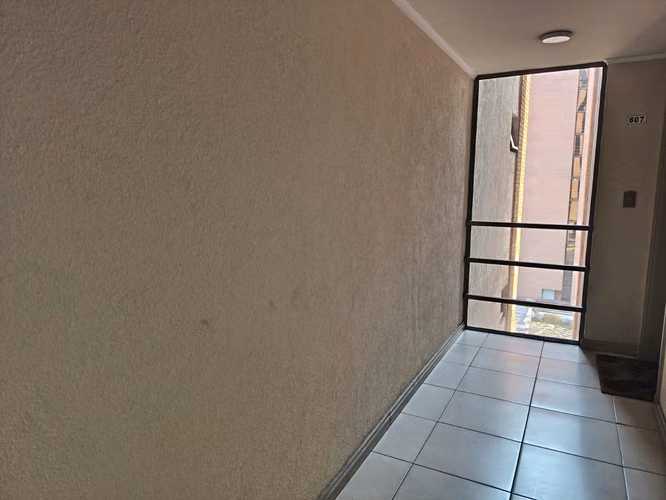 Vendo amplio departamento 2D 2B estacionamiento y Bodega en Macul.