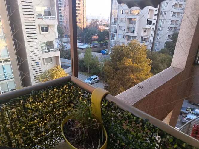 Vendo amplio departamento 2D 2B estacionamiento y Bodega en Macul.