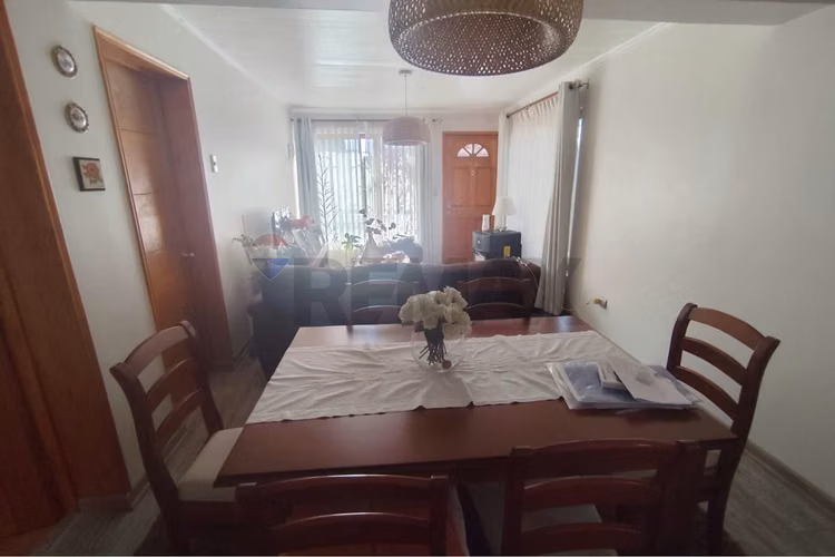 "hermosa casa remodelada en pedro aguirre cerda"