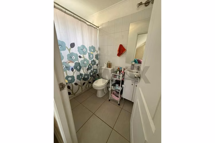 Se vende  casa en condominio