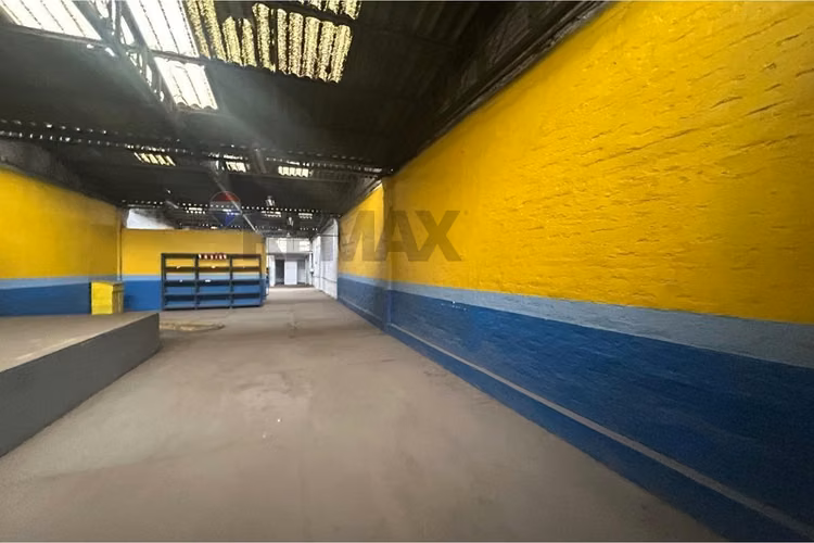 Propiedad comercial 346 m² en av. portugal