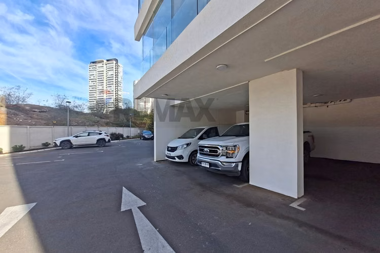Exclusivo 2d/2b en costas de montemar