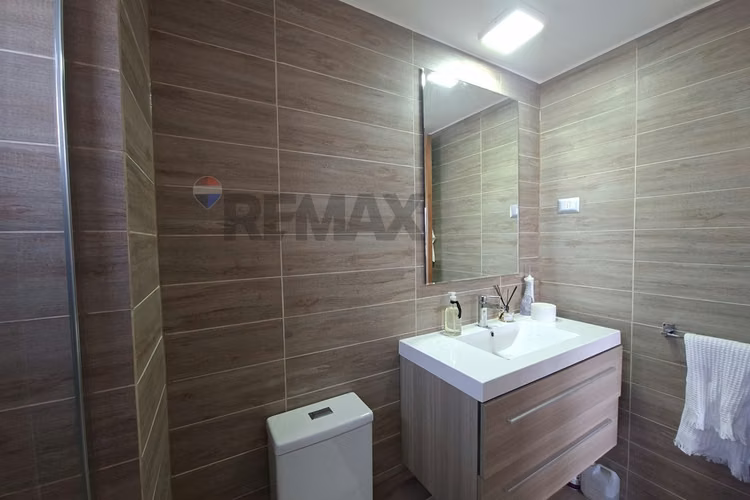Exclusivo 2d/2b en costas de montemar