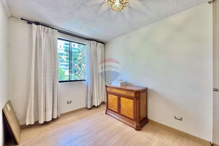 Casa 198 m² 4d + serv, piscina, quincho, l7 metro - Imagen 18