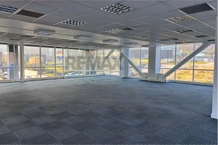 Oficina en arriendo en ciudad empresarial