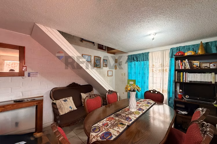 Vive seguro en renca: casa con cámaras en sector - Imagen 18